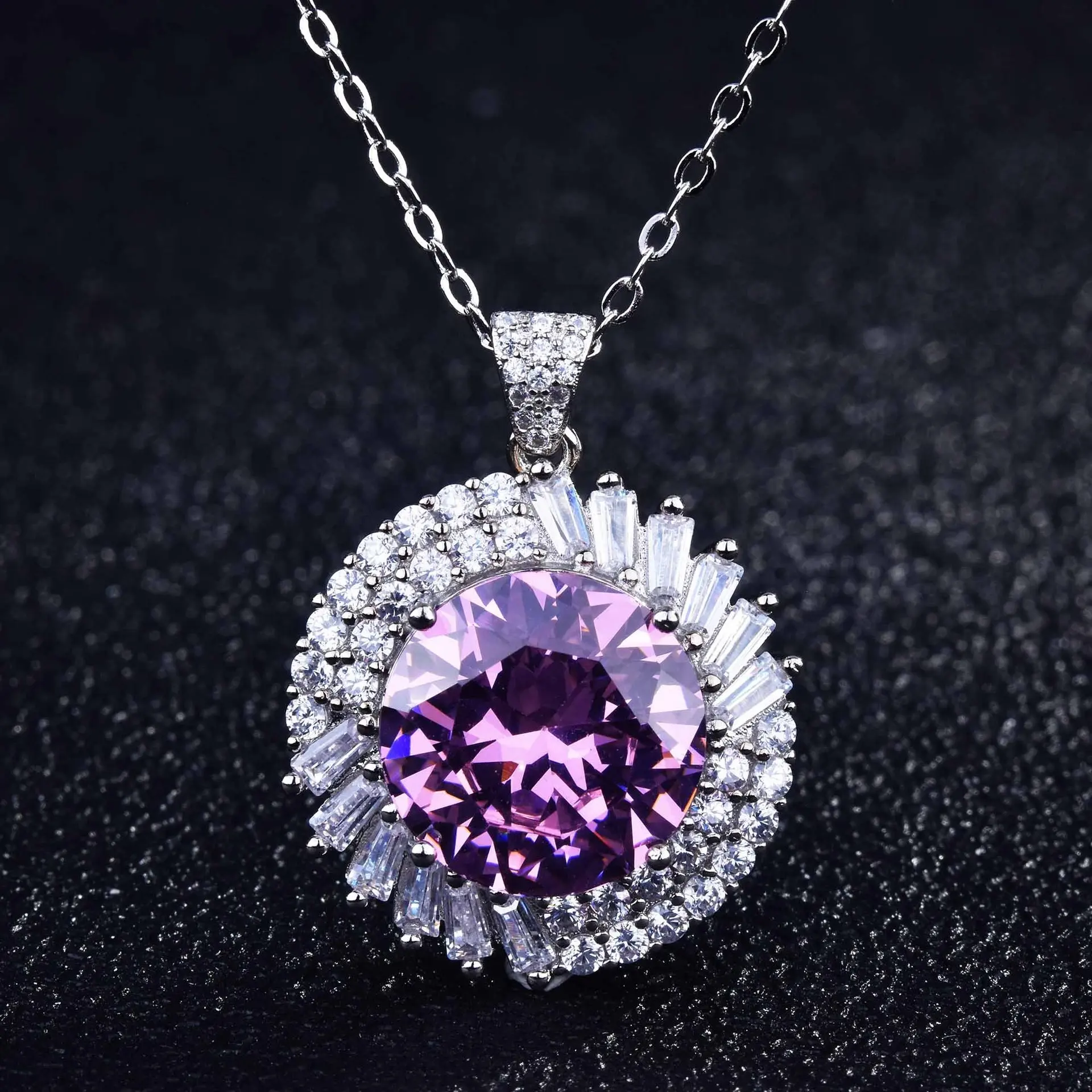 New Trend Round Pendant Necklaces Inlay Purple Crystal Zircon Delicate Jewelry For Women Wedding Valentine's Day Gift