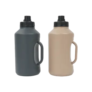 Venta caliente 2.2L botella de agua motivacional a prueba de fugas botella deportiva personalizada jarra de gimnasio con mangas termo para beber