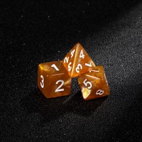 Ensemble de dés polyédriques en marbre ambre orange personnalisés en 7 pièces, fabrication directe d'usine, dés en acrylique pour DND, TTRPG et jeux de table