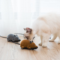 Jouet électronique de souris en peluche de rat à télécommande améliorée pour chat chien chassant le jouet électrique Simulation de jouets pour animaux accessoires pour animaux de compagnie