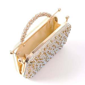 Bolso de Mano Tipo Clutch para Mujer, Bolso de Noche Brillante con Cadena de Diamantes de Imitación para Bodas y Fiestas - Product Image 4