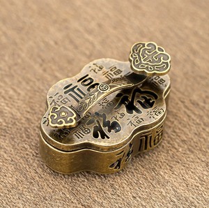 Brûleur d'encens chinois en métal en forme de coquille de lotus pour encens en cendres de bois de santal, poire d'oie et camel - Product Image 6
