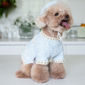 Veste élégante pour chien en tweed rose et <span class=keywords><strong>bleu</strong></span> avec chapeau béret, ensemble <span class=keywords><strong>de</strong></span> vêtements <span class=keywords><strong>de</strong></span> luxe pour petits chiens et chats - Product Image 4