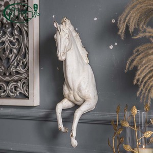 Relief mural cheval blanc, décoration animale, décoration murale pour la maison, accessoire de fond de mariage - Product Image 2