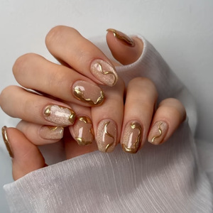 <span class=keywords><strong>Faux</strong></span> ongles naturels moyens ovales nude <span class=keywords><strong>beige</strong></span> avec paillettes dorées, à presser, avec bordure ondulée dorée 3D, pointes d'ongles artificielles brillantes - Product Image 1