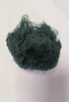Fibre de polyester creuse pour le maintien de la chaleur et l'obtention d'un volume, idéale pour les vêtements tricotés et le rembourrage de textiles de maison