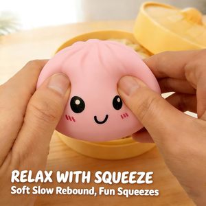 Popular juguete antiestrés de silicona con forma de bollo rosa de 3.35 pulgadas para niños de 4 años en adelante. - Product Image 2