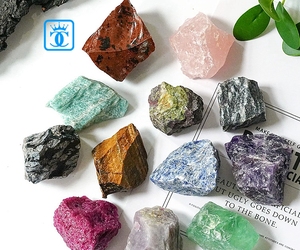 Piedra natural en bruto de 7 Chakras al por mayor, piedras preciosas en bruto curativas irregulares, piedra de cristal de cuarzo rosa - Product Image 1