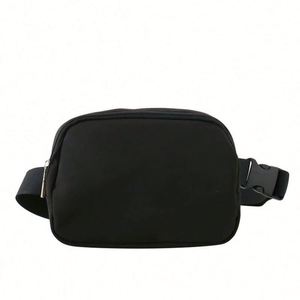 Riñonera Impermeable Personalizada con Logotipo para Hombre y Mujer, Cinturón Deportivo, Bolso Bandolera con Impresión de Serigrafía a Color Personalizada - Product Image 6