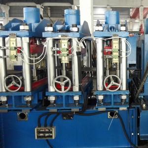 Máquina de rollo de purina automática, máquina de <span class=keywords><strong>formaci</strong></span>ón de rollos de acero - Product Image 1