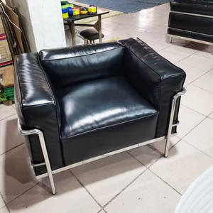 Canapé vintage minimaliste en cuir flottant à une place, design <span class=keywords><strong>Bauhaus</strong></span> - Product Image 5