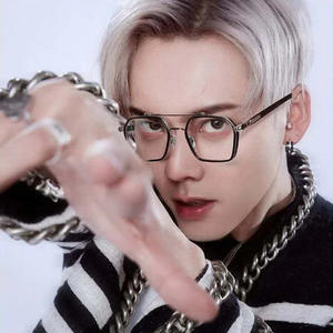 Montures de lunettes carrées style William Chan, unisexe, protection contre la lumière bleue, verres plats, largeur de monture moyenne, verres en polycarbonate, origine Wenzhou - Product Image 3