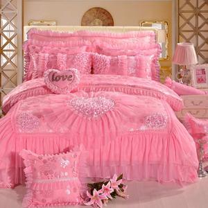 Romantic Pink Cartoon Wedding Four-Piece Comforter Set Lace Ruffle Heart Embroidery 400TC Polyester/Cotton Durable <strong>Bed</strong> - Product Image 4