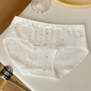 Braguitas Triangulares Cómodas y Transpirables de Cintura Media - Nuevo Diseño Floral Dulce Antibacteriano, Entrepierna de Algodón Extendido, Ropa Interior Femenina - Product Image 3