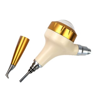 Pistolet de polissage dentaire à air comprimé avec grand réservoir de sable pour le nettoyage et le blanchiment des dents, certifié CE - Product Image 3