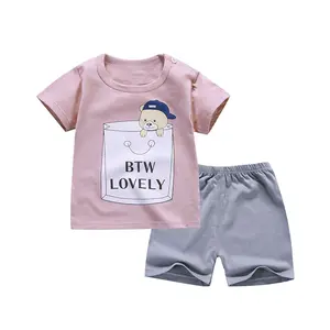 綿夏の赤ちゃん子供ソフトショーツスーツTシャツ男の子と女の子子供恐竜漫画かわいい服0-6Yの安いもの