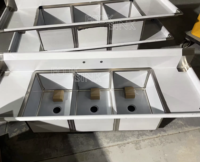 Banc de préparation extérieur robuste pour fournitures hôtelières, table de travail industrielle en acier inoxydable 304 sur mesure, évier de cuisine en inox