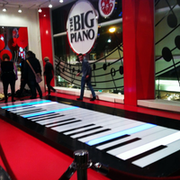 Tapis de danse géant pour piano au sol, piano interactif au sol, piano géant pour marcher au sol, lumière Bliss Light Sky Lite Laser pour enfants et adultes