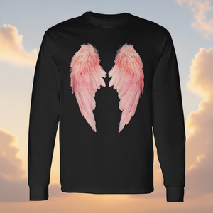 T-shirt a maniche lunghe con ali d'angelo rosa sul retro - Product Image 4