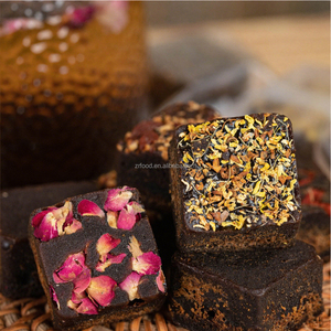 Cubos de azúcar Demerara marrón oscuro Alimentos integrales Azúcar de remolacha de Palma de <span class=keywords><strong>caña</strong></span> de cristal crudo Envasado en bolsas Botellas Sobres Cajas - Product Image 1