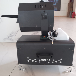 Limin Oscillating Snow Machine LM2000 For Cinemas Photo Shoots Bars - Product Image 1