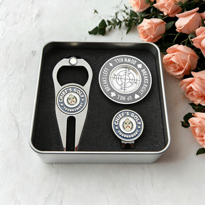 Set de Regalo de Golf Profesional de Fabricantes: Abrebotellas, Herramienta para Divots, Marcador de Pelota de Golf de Alta Calidad, Fichas de Póker y Marcador de Pelota de Anime Económico - Product Image 5