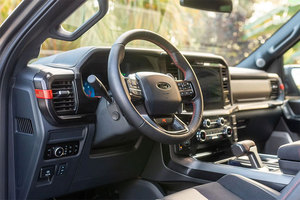 Increíble Precio, Magnífica Calidad, 1-25000 Millas, 2025 F-ord F-150 Raptor R, Auto de Segunda Mano, Volante a la Izquierda - Product Image 4