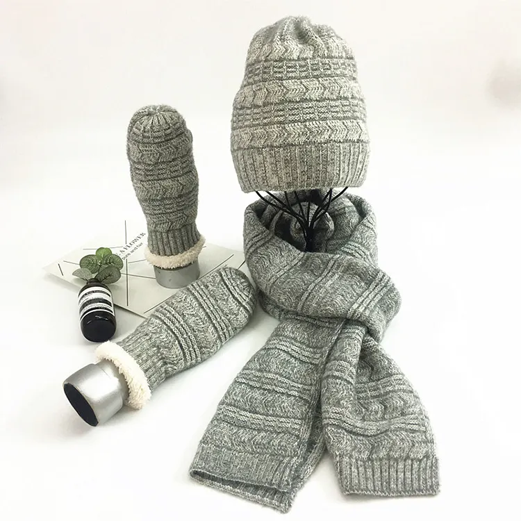 Novo padrão para mulheres inverno gorro de malha grosso, conjunto de cachecol longo