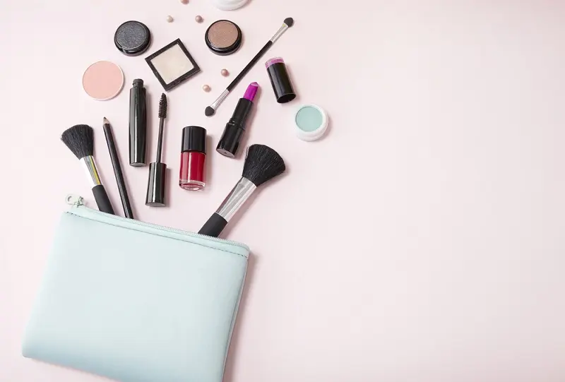 How To Sell Wholesale Makeup Online: Beginner's Alibaba.com Blog