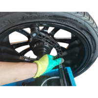 Machine d'équilibrage de roues entièrement automatique pour pneus de 10 à 24 pouces, équilibreuse de roues de moto populaire, livraison rapide