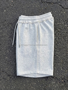 Shorts Cargo personnalisés à bords effilochés Hip Hop 100% Coton pour Hommes, style Vintage délavé et effet usé - Product Image 3