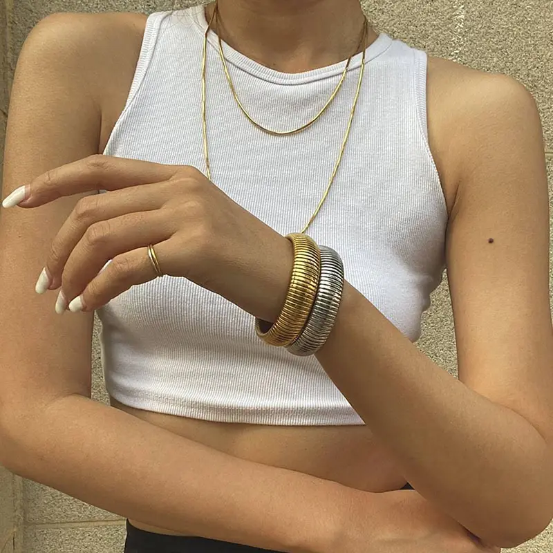 OUYE Hip hop Pop hand accessories women's Cuban chain rectangular zircon bracelet