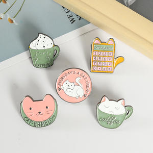 Épingle en émail drôle mignon de collection de chat de <span class=keywords><strong>café</strong></span> insignes de calculatrice broches de tasse de crème glacée épinglettes de chat barbu paresseux - Product Image 1