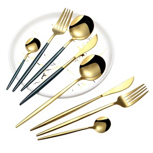 Ensemble de couteaux, fourchettes et cuillères en acier inoxydable 304, style minimaliste moderne, couverts de style portugais occidental pour mariages et événements - Product Image 1