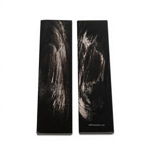 Bloc de corne de buffle Gava blanche polie de qualité supérieure, style animalier, en corne naturelle d'Inde, pour la fabrication de manches de couteau - Product Image 1