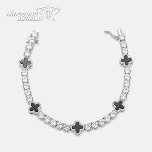 Bracelet Tennis en Argent Sterling 925 de Haute Qualité avec <span class=keywords><strong>Moissanite</strong></span> VVS, Agate Noire et Trèfle à Quatre Feuilles – Élégant Bracelet Jonc sur Commande - Product Image 2