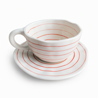 Ensemble tasse à café et soucoupe en céramique rayée rouge peinte à la main, 280 ml, tasse ondulée irrégulière pour latte, thé, vaisselle de table pour la maison et le café