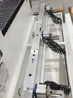 Nouvelle Conception 2025 – Machine de Perçage et de Fraisage CNC 3 Axes 800MM 1200MM pour Profilés en Aluminium / Machine de Fraisage Aluminium