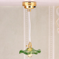 Lampe miniature pour maison de poupée, lampe de table miniature, lustre pour maison de poupée, éclairage de plafond avec éclairage à piles