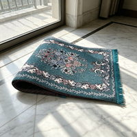 Tapis de prière musulman en polyester à prix de gros, mousse à mémoire de forme de 2 cm, rembourré, lavable avec fermeture éclair pour usage domestique