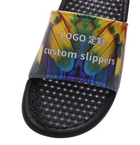 Nouveau design Sandale pour homme Logo Premium Slides Pantoufle de chapelle Imprimé personnalisé Semelle en PVC pour Pantoufles Chaussures - Product Image 3