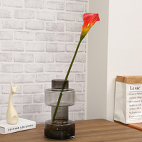 Tige de lys calla artificielle Premium Real Touch 76 cm, fleur artificielle réaliste pour la décoration de vases d'hôtels de luxe et de maisons.