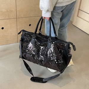 <span class=keywords><strong>Sac</strong></span> <span class=keywords><strong>de</strong></span> voyage léger en polyuréthane pour femmes nouvelle tendance <span class=keywords><strong>sac</strong></span> à main Duffle à paillettes avec <span class=keywords><strong>sac</strong></span> <span class=keywords><strong>de</strong></span> <span class=keywords><strong>sport</strong></span> étanche <span class=keywords><strong>de</strong></span> grande capacité - Product Image 2