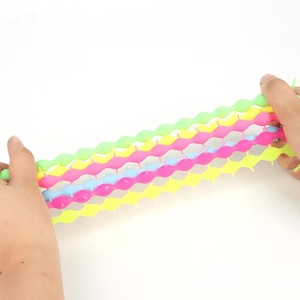 Juguete de Gusano Elástico Caterpillar Fidget, Gusano de Juguete Sensorial para Niños - Product Image 3