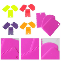 3 Pcs/set Set de grattoirs à crème en plastique pour la décoration de la crème Outils de coupe de gâteau