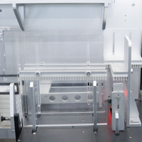 Machine de cerclage automatique haute vitesse de haute qualité pour cartons d'aliments, de boissons et de tabac, contrôlée par PLC, à moteur électrique, en plastique