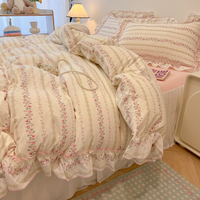 Ensembles de literie imprimés à petits motifs floraux Super Soft Lace Edge 4 pièces Ensembles de housse de couette en tissu microfibre lavé King Size