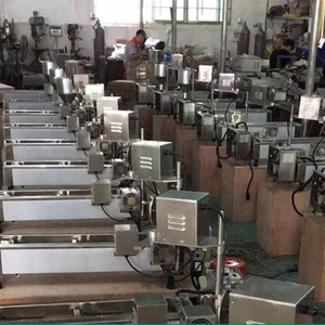 Machine professionnelle électrique commerciale à une seule rangée pour la fabrication de beignets, machine à frire les beignets à l'huile - Product Image 6