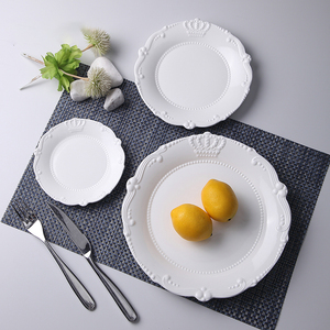 Plato de cena de cerámica con relieve de <span class=keywords><strong>corona</strong></span>, vajilla occidental europea Retro, logotipo personalizado - Product Image 3