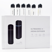 Diffuseur de parfum de voiture moderne avec 6 flacons en verre de 5 ml pour huiles essentielles, couvercle à vis noir et blanc, purificateur d'air au design élégant